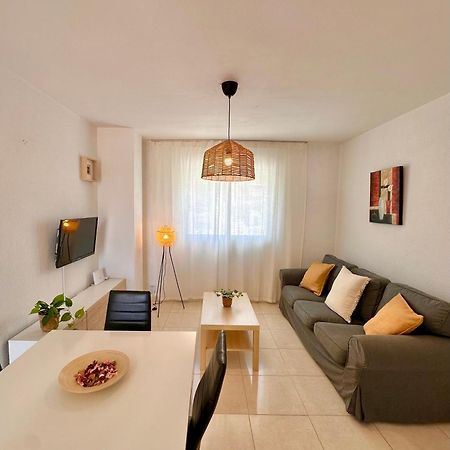 Apartamentos J&K Torremolinos Kültér fotó
