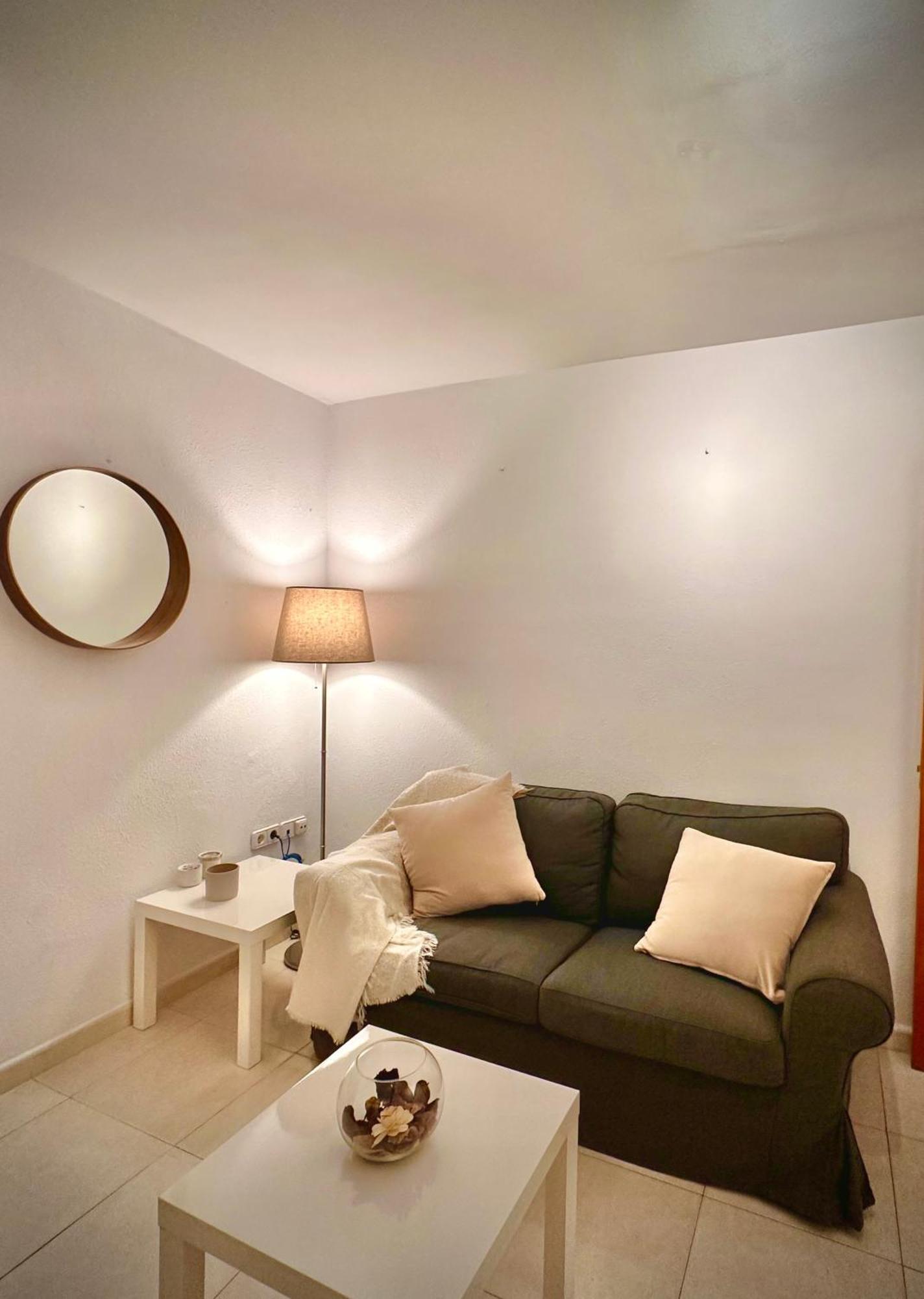 Apartamentos J&K Torremolinos Kültér fotó