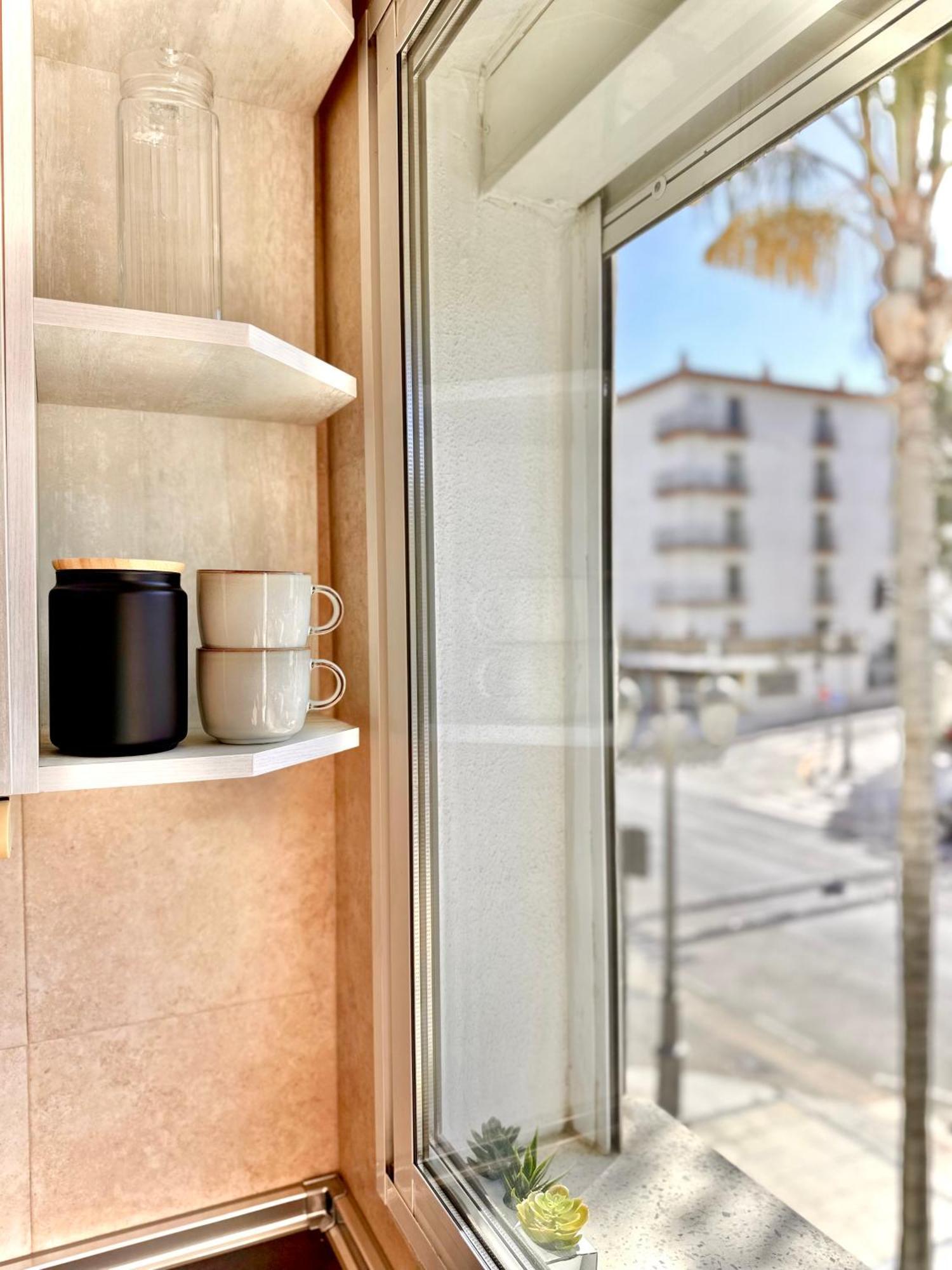 Apartamentos J&K Torremolinos Kültér fotó