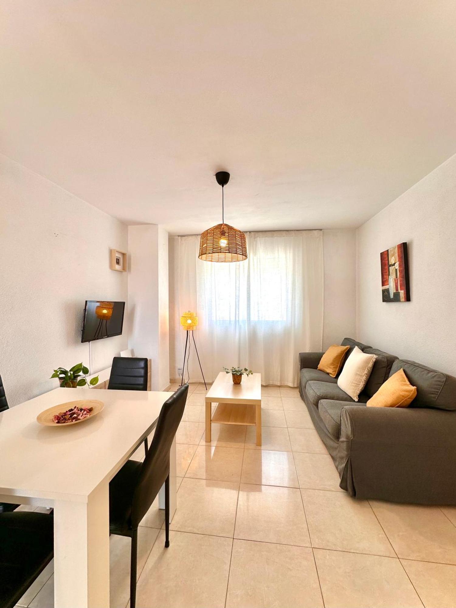 Apartamentos J&K Torremolinos Kültér fotó